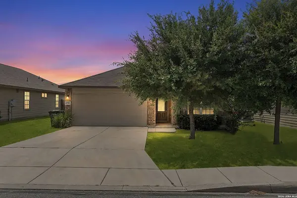 8750 Fischer Falls, San Antonio, TX 78254