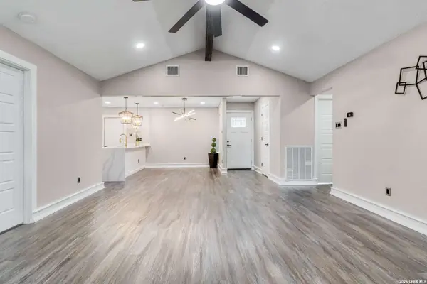 11406 Clints Wls, San Antonio, TX 78245