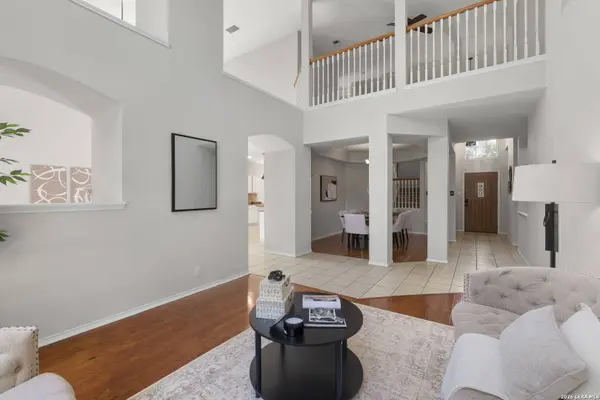 2515 Ashton Village Dr, San Antonio, TX 78248