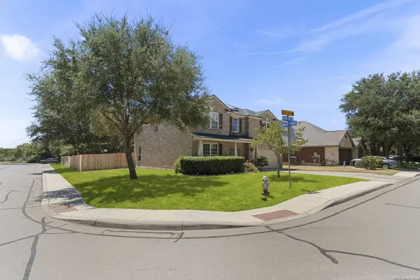 8702 JURA FRST, Helotes, TX 78023