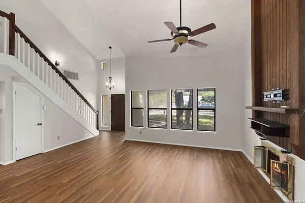 9307 Woodheather St, San Antonio, TX 78254