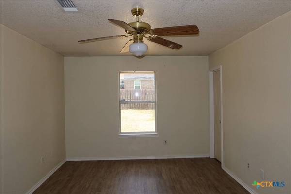 4305 Hondo DR, Killeen, TX 76549