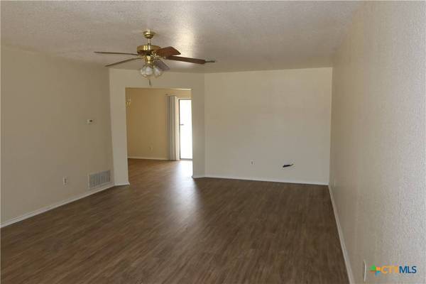 4305 Hondo DR, Killeen, TX 76549