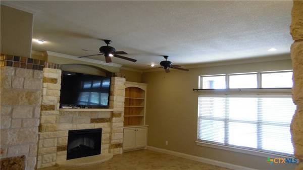 2728 Hester Way, Salado, TX 76571