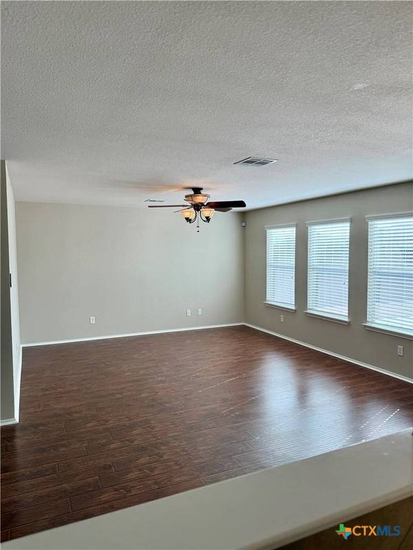 5704 Drystone LN, Killeen, TX 76542
