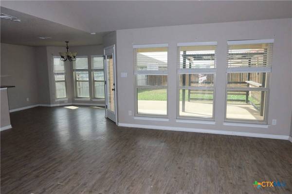2520 Heartland AVE, Copperas Cove, TX 76522