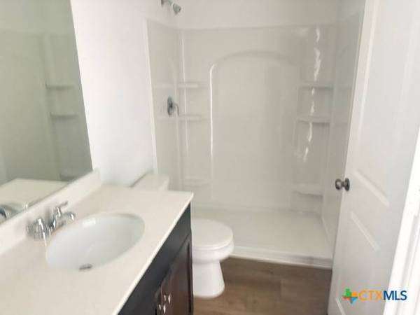 460 Marty Allen LOOP, Jarrell, TX 76537