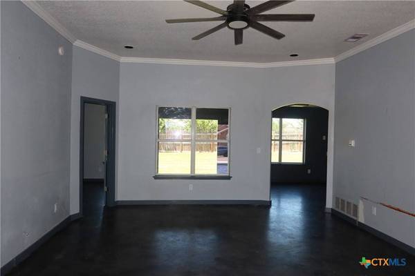 407 Osman DR, Killeen, TX 76542