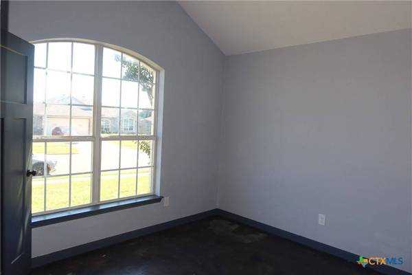 407 Osman DR, Killeen, TX 76542