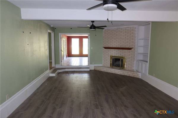 544 Lusk Creek RD, Eddy, TX 76524