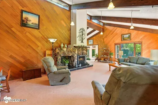 7100 Candace CIR, Anchorage, AK 99516