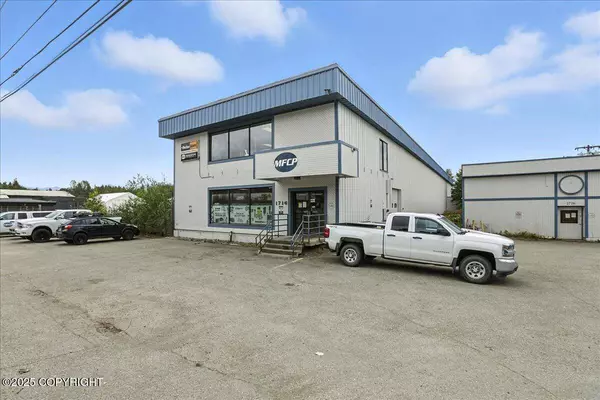 1716 N Post RD, Anchorage, AK 99501