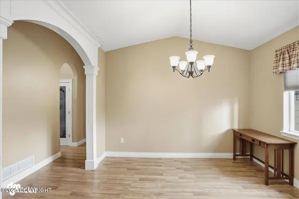 5951 S Hanson LOOP, Wasilla, AK 99623