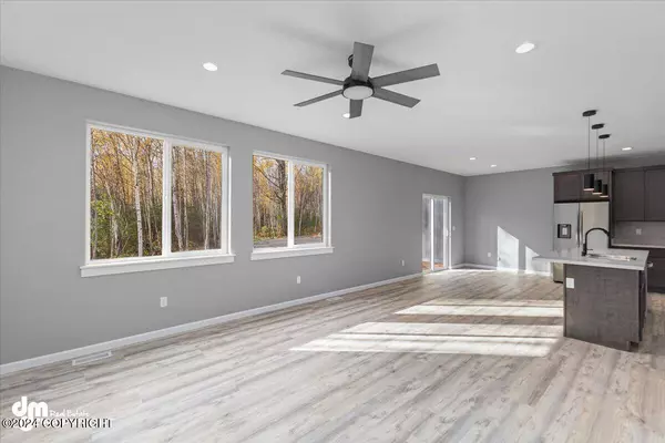 550 W Galway DR #1, Wasilla, AK 99654