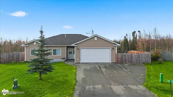 488 W Goldenwood ST, Wasilla, AK 99654