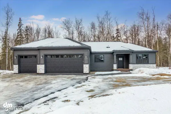 1990 W Cameron DR, Wasilla, AK 99654