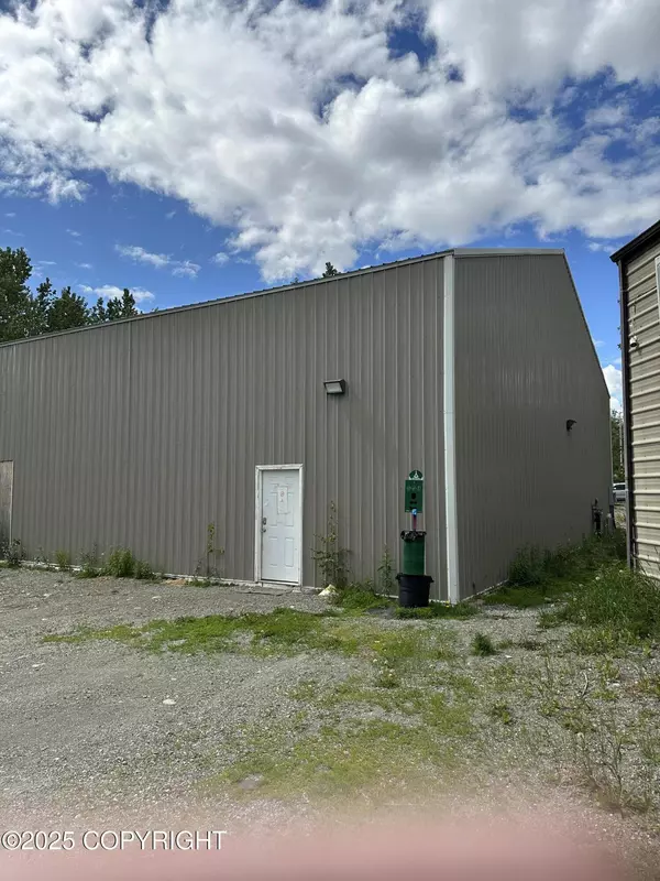 2301 S Knik Goose Bay RD, Wasilla, AK 99654