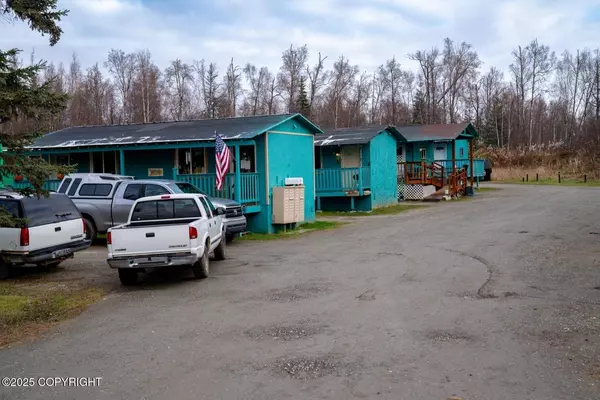 8931 S Starlight LN, Wasilla, AK 99623