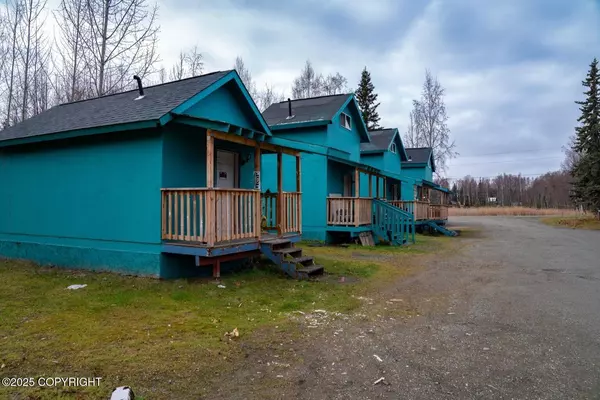 8931 S Starlight LN, Wasilla, AK 99623