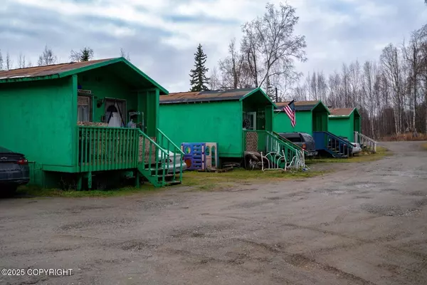 8901 S Starlight LN, Wasilla, AK 99654