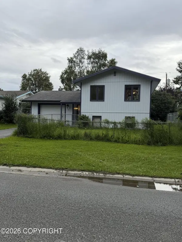 309 N Bonanza ST
