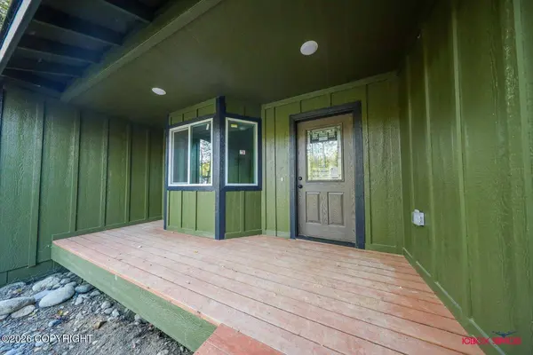 13336 E Cayuga AVE, Palmer, AK 99645