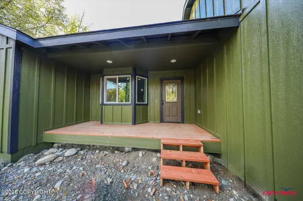 13336 E Cayuga AVE, Palmer, AK 99645