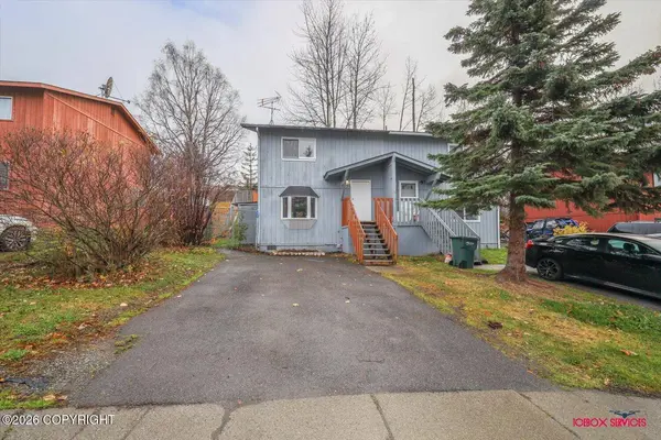 6141 Gross DR, Anchorage, AK 99507
