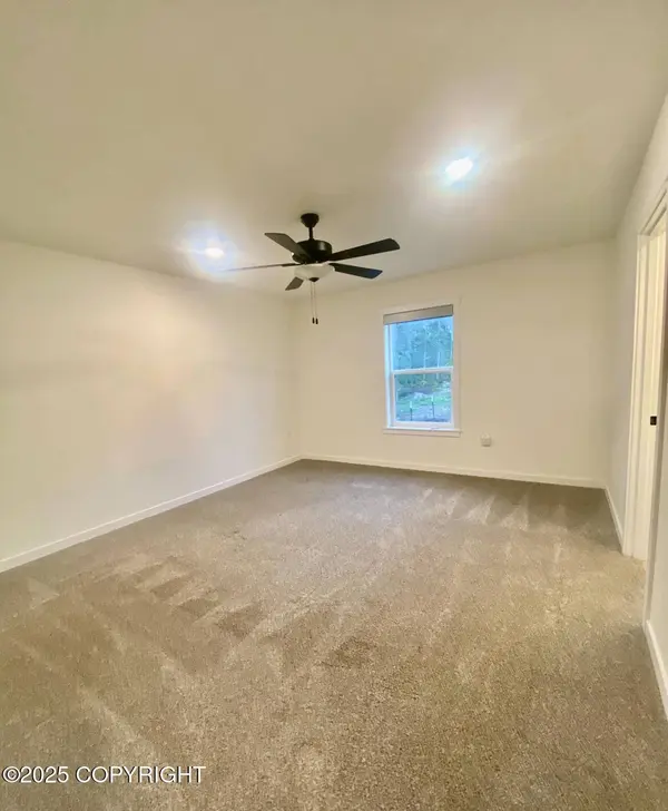 7100 W Bruns DR, Wasilla, AK 99623
