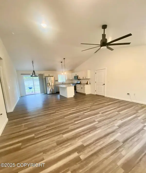 7100 W Bruns DR, Wasilla, AK 99623