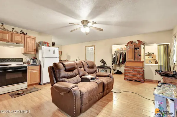 12561 Pettis DR, Willow, AK 99688