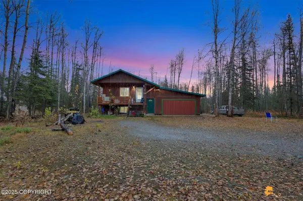 12561 Pettis DR, Willow, AK 99688