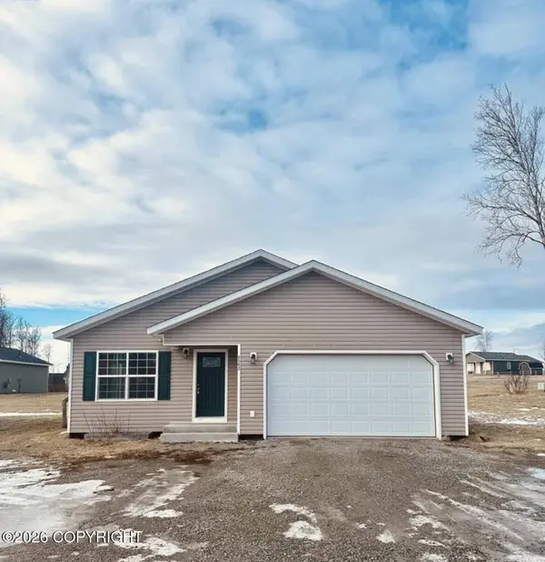 4542 W Amanda DR, Wasilla, AK 99623