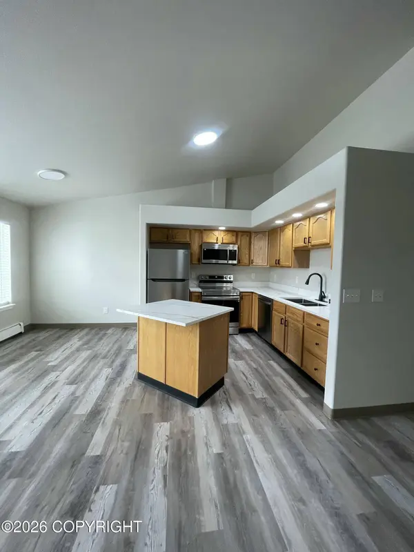 1544 State ST, Anchorage, AK 99504