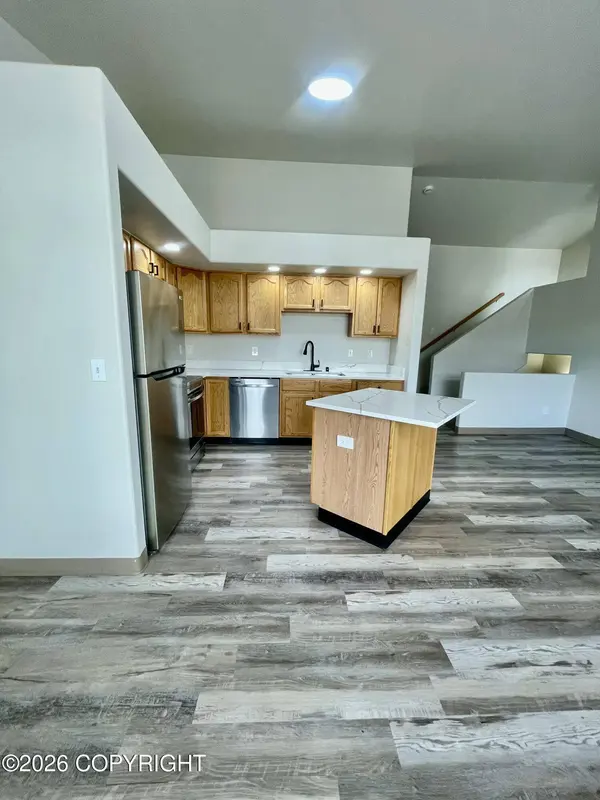 1544 State ST, Anchorage, AK 99504