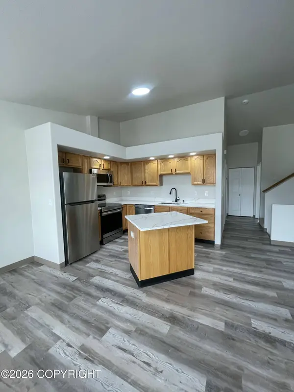 1544 State ST, Anchorage, AK 99504