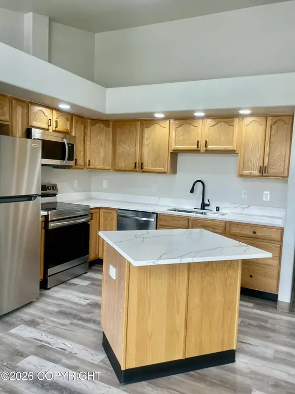 1544 State ST, Anchorage, AK 99504