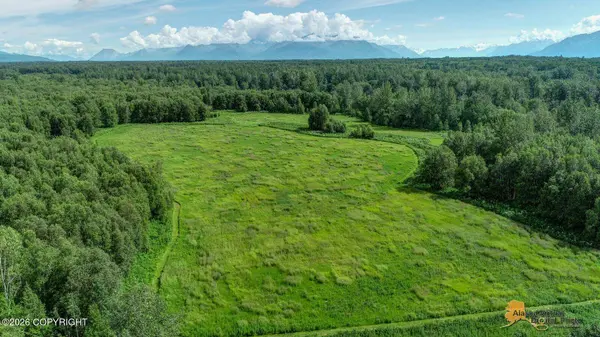 7063 N Champion RD, Wasilla, AK 99654
