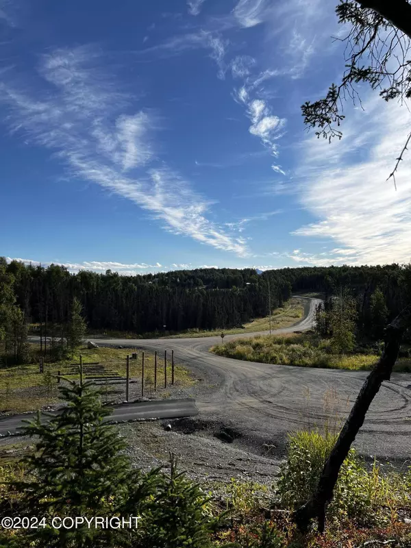 5283 W Kali Mae CIR, Wasilla, AK 99654