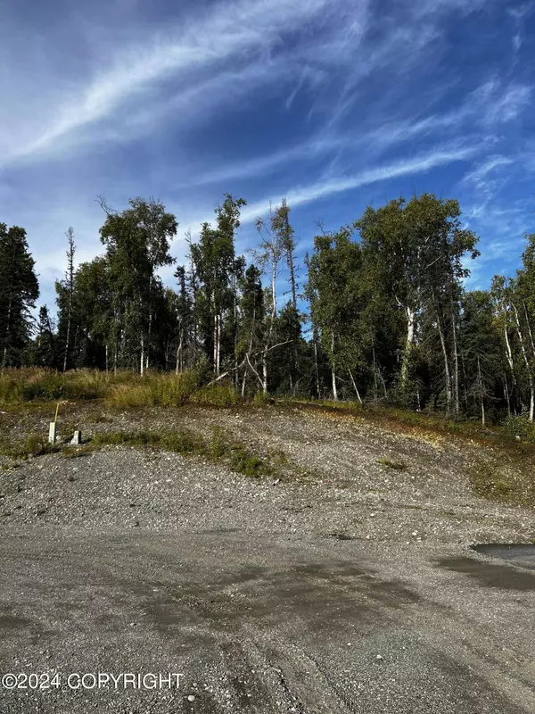 5283 W Kali Mae CIR, Wasilla, AK 99654