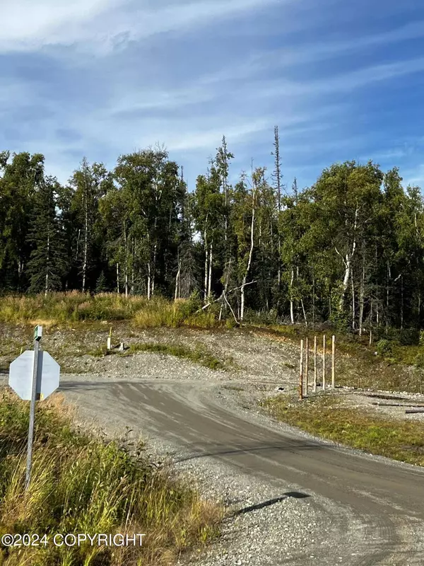 5283 W Kali Mae CIR, Wasilla, AK 99654