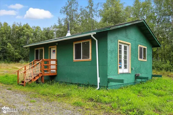 2661 W Megans CIR, Wasilla, AK 99654