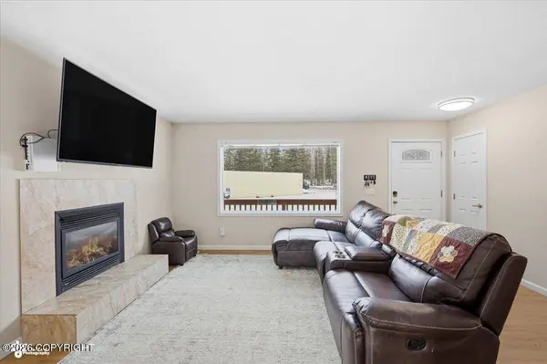 3460 W Riverdell DR, Wasilla, AK 99654