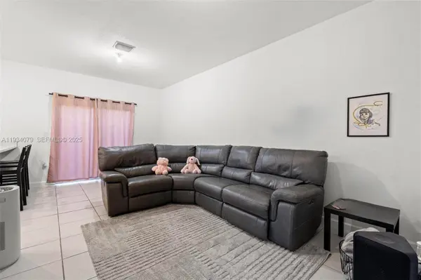 28765 SW 132nd Ct, Homestead, FL 33033