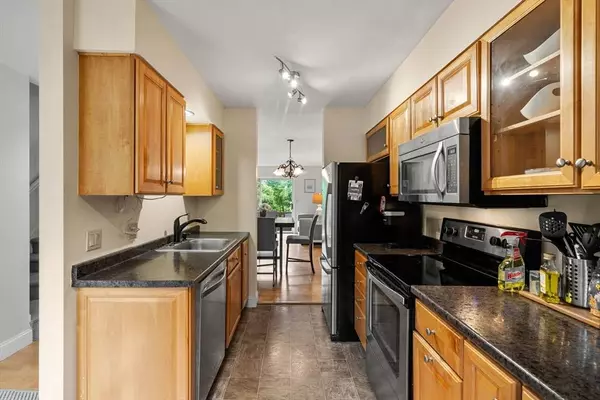 3 Hunters Run Pl #3, Haverhill, MA 01832