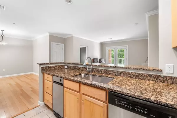 180 Chickering Rd #110C, North Andover, MA 01845