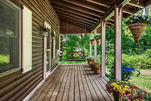 39 Jewett St, Georgetown, MA 01833