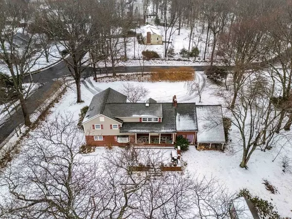 159 South Bradford St, North Andover, MA 01845