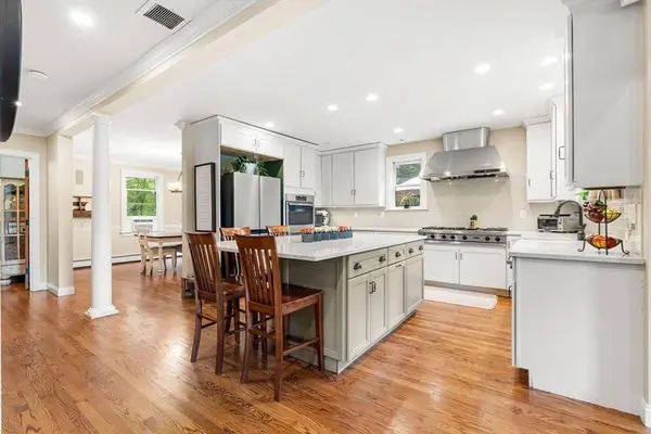 145 Kimball Rd, Amesbury, MA 01913