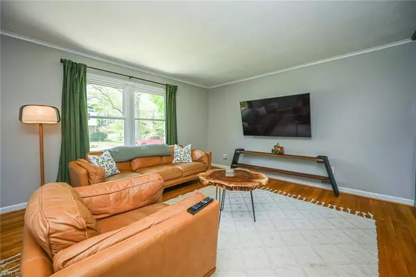 432 Leepoint RD, Norfolk, VA 23502